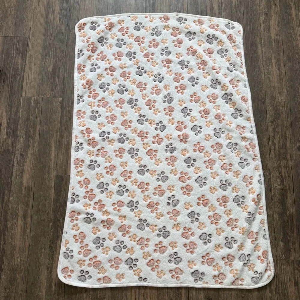 Snuggle Puppy 2 Piece Warm Soft Fluffy Fleece Flannel Pet Cat Dog Blanket Throw